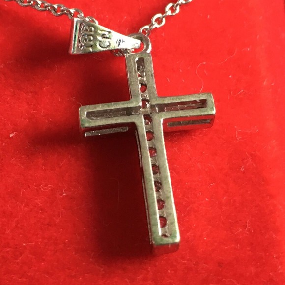 IBB Silver Tone Crystal Cross necklace - Picture 3 of 5